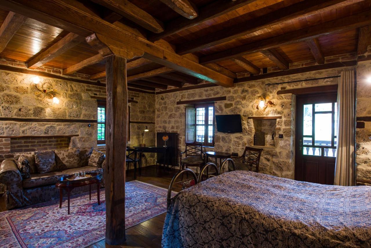 Boutique Hotel Kokkino Spiti Veria  Bagian luar foto