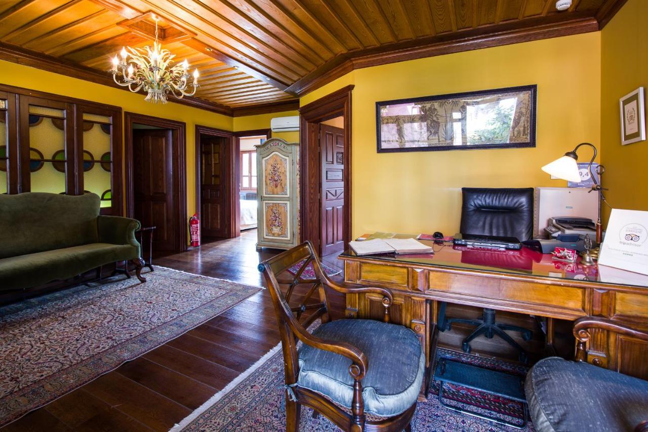 Boutique Hotel Kokkino Spiti Veria  Bagian luar foto